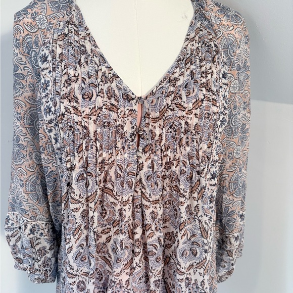 Joie loose & flowy 3/4 sleeve dress w/ separate slip - Picture 3 of 12